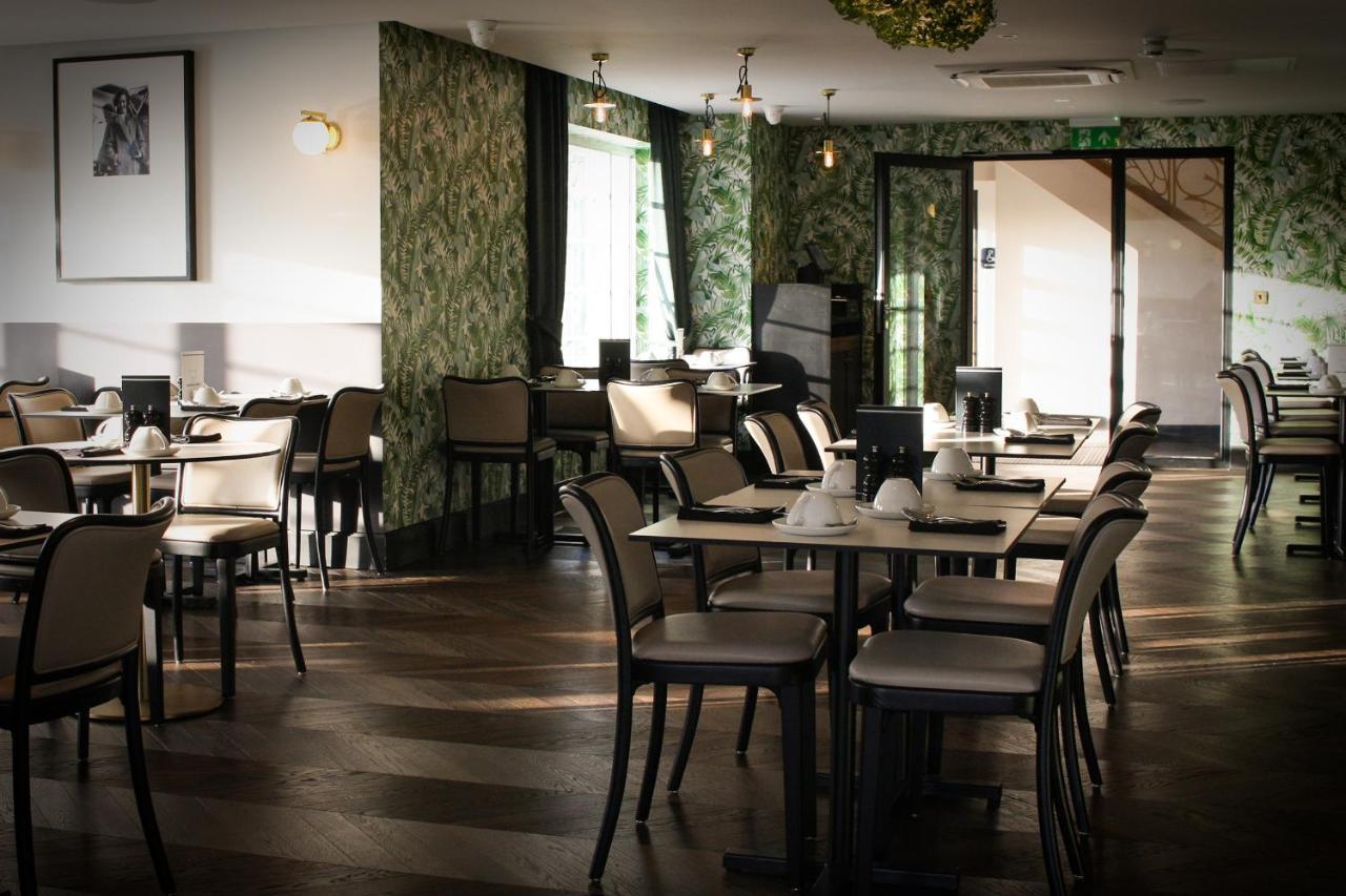 The Comet London Hatfield Hatfield  Extérieur photo
